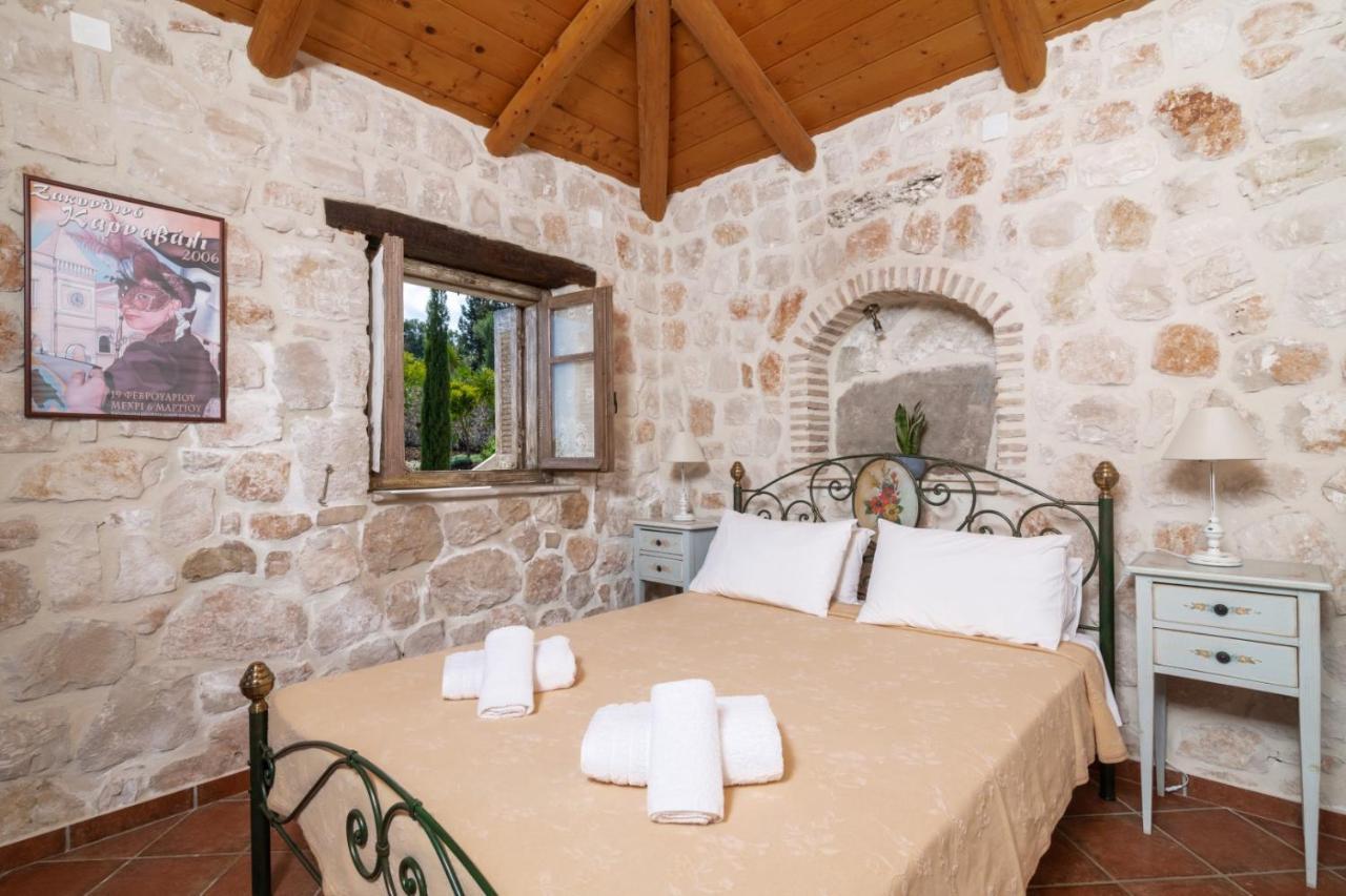 Strofilia Authentic Villas Skinaria Bagian luar foto