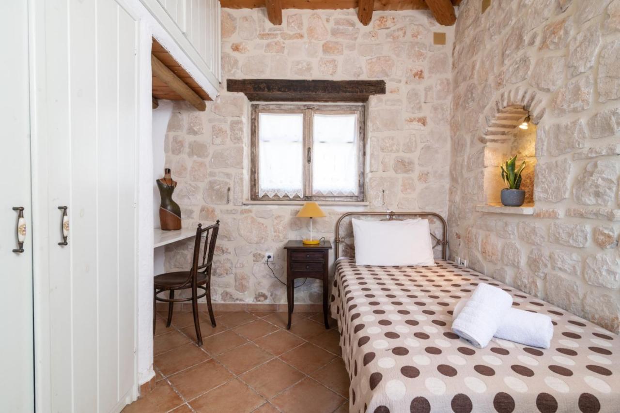 Strofilia Authentic Villas Skinaria Bagian luar foto