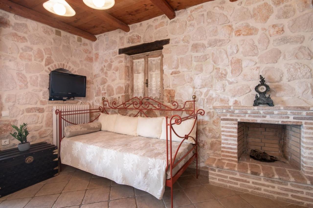 Strofilia Authentic Villas Skinaria Bagian luar foto